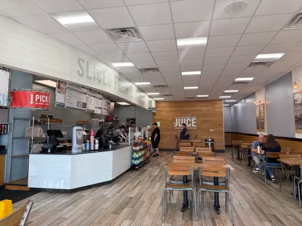 Jersey Mike’s проти Subway: хто приготував кращий сендвіч